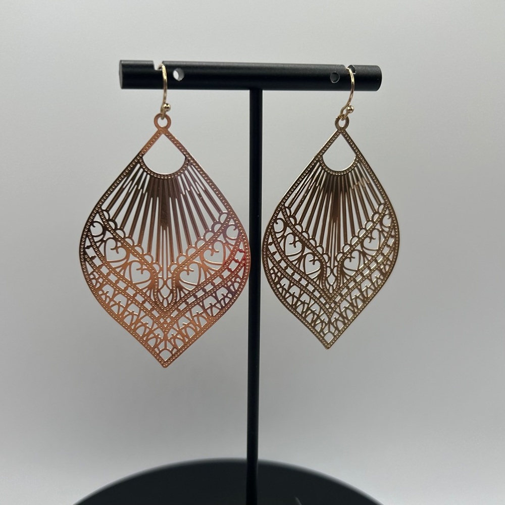 Boho Gold Filigree Earrings
